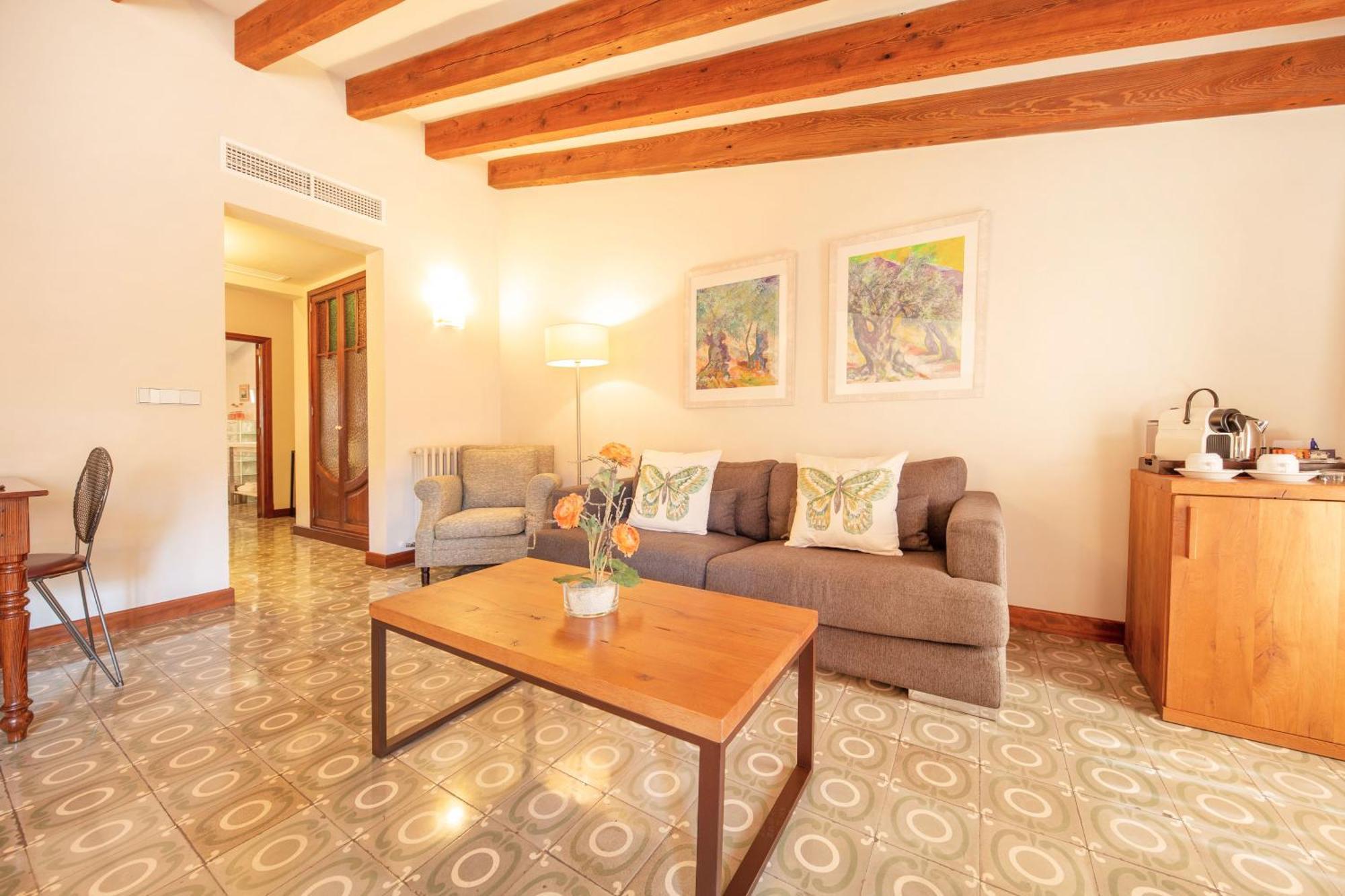 Hotel Y Apartamentos Des Puig Дейя Экстерьер фото